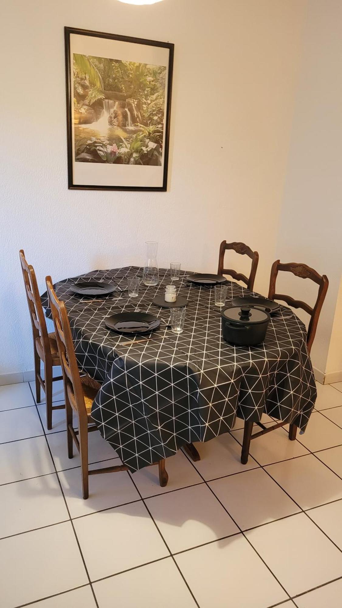 Appartement T2 Imm. La Villa D'Este Digne-les-Bains Bagian luar foto